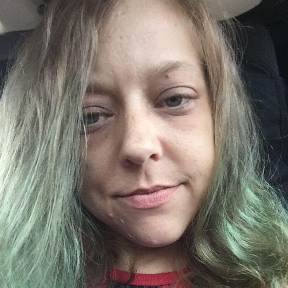 Meet your Posher, Kristina